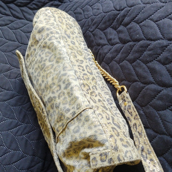 Rebecca Minkoff Oversized Leopard Clutch - Picture 4 of 13
